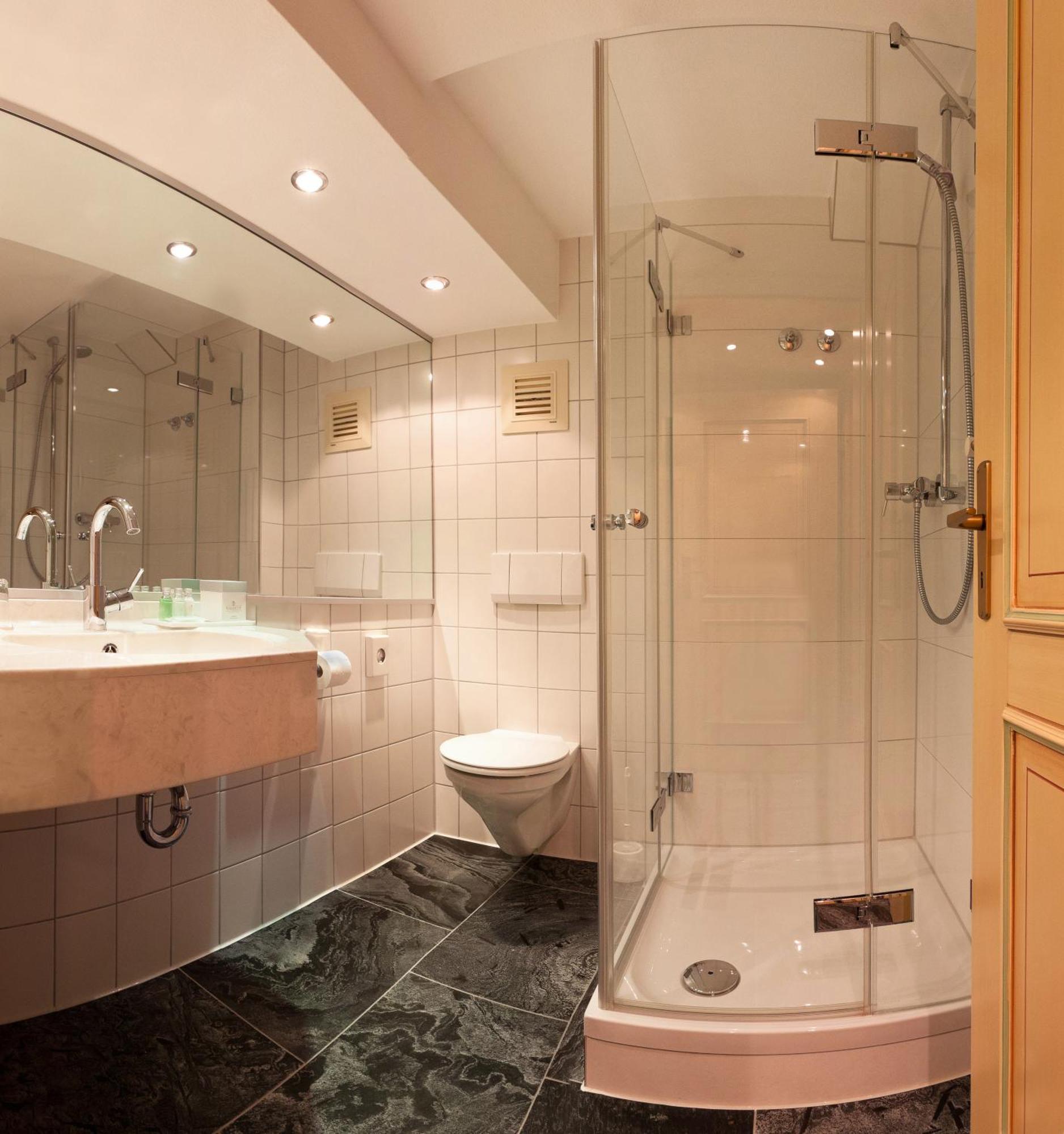 Romantik Hotel Rindenmuehle Филлинген-Швеннинген Экстерьер фото